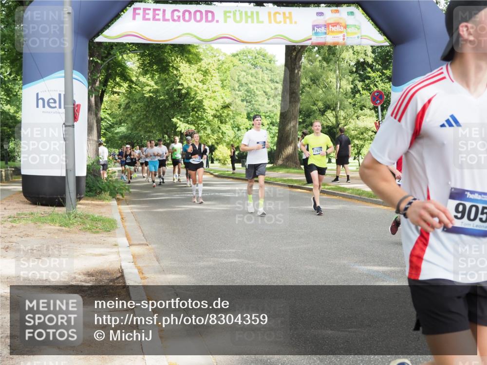 29.06.2025 - hella hamburg halbmarathon MichiJ http://msf.ph/oto/8304359 29.06.2025 10:35:08 Zwischen KM18-KM19 1613, 2213, 2274, 4528, 9051, 12679, 14594, 15309, 15923, 16089, 17229, 17632, 18882, 18963 meine-sportfotos.de