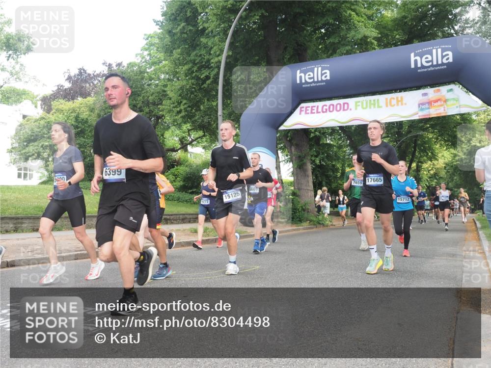 29.06.2025 - hella hamburg halbmarathon KatJ http://msf.ph/oto/8304498 29.06.2025 10:43:40 Zwischen KM18-KM19 1130, 1485, 6272, 6399, 7659, 8669 meine-sportfotos.de
