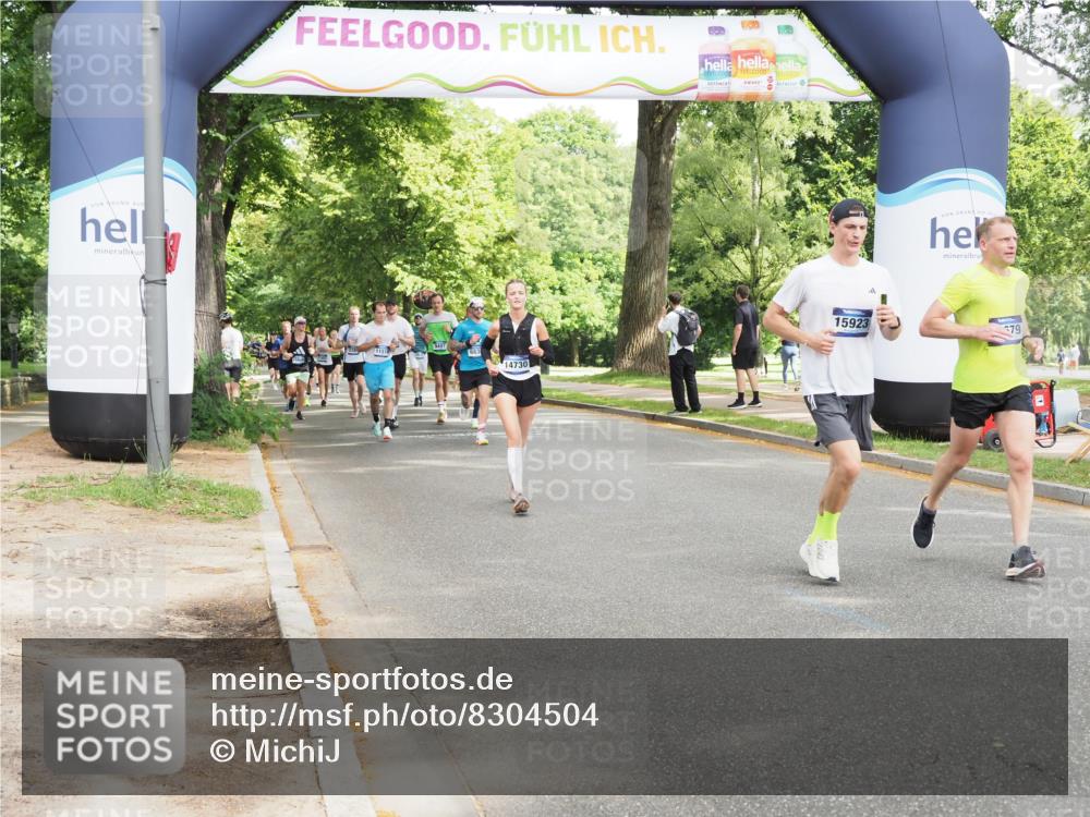 29.06.2025 - hella hamburg halbmarathon MichiJ http://msf.ph/oto/8304504 29.06.2025 10:35:10 Zwischen KM18-KM19 1613, 2213, 2274, 4528, 9051, 12679, 14730, 15309, 15923, 16089, 17632, 18882, 18963 meine-sportfotos.de