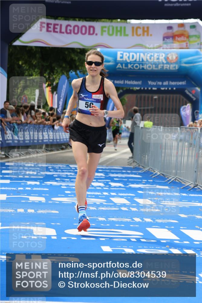 29.06.2025 - hella hamburg halbmarathon Strokosch-Dieckow http://msf.ph/oto/8304539 29.06.2025 10:16:09 Ziel 50 meine-sportfotos.de