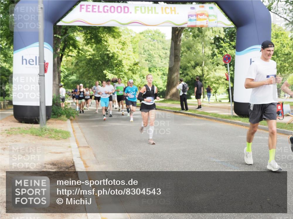29.06.2025 - hella hamburg halbmarathon MichiJ http://msf.ph/oto/8304543 29.06.2025 10:35:10 Zwischen KM18-KM19 1613, 2213, 2274, 4528, 9051, 12679, 14730, 15309, 15923, 16089, 17632, 18882, 18963 meine-sportfotos.de