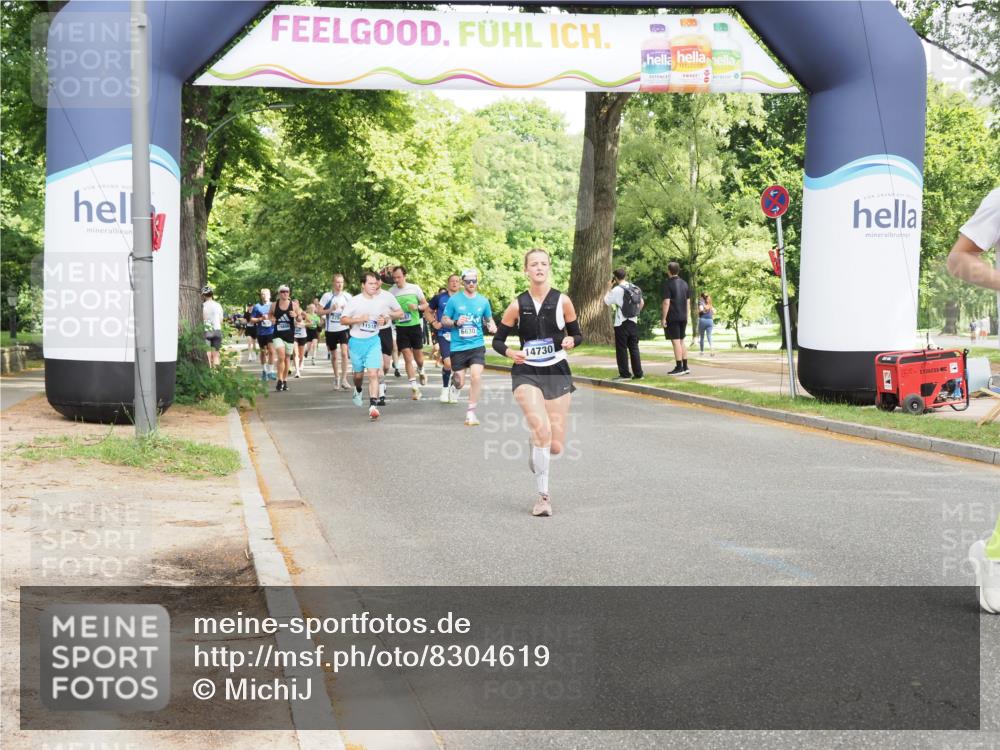 29.06.2025 - hella hamburg halbmarathon MichiJ http://msf.ph/oto/8304619 29.06.2025 10:35:11 Zwischen KM18-KM19 1613, 2213, 2274, 4528, 9051, 12679, 14730, 15309, 15923, 17632, 18882, 18963 meine-sportfotos.de