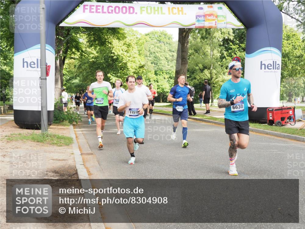 29.06.2025 - hella hamburg halbmarathon MichiJ http://msf.ph/oto/8304908 29.06.2025 10:35:13 Zwischen KM18-KM19 1613, 2213, 2284, 6630, 9262, 11518, 12679, 14730, 15923, 18104, 18882 meine-sportfotos.de
