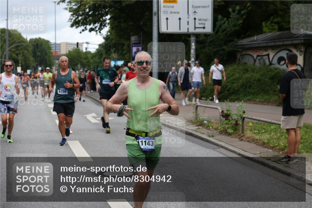 29.06.2025 - hella hamburg halbmarathon Yannick Fuchs http://msf.ph/oto/8304942 29.06.2025 10:50:12 20KM 1130, 1180, 1877, 2083, 2378, 2982, 3042, 3048, 4152, 4594, 4813, 5287, 5465, 5570, 5721, 5744, 6759, 7037, 7547, 7646, 8311, 8330, 8863, 8968, 8996, 9246, 9622, 9903, 10084, 10093, 10665, 11143, 11309, 11554, 11638, 11870, 12515, 12858, 13691, 14363, 14461, 14588, 14867, 15134, 15407, 16008, 16009, 16043, 16121, 16434, 16620, 16625, 17268, 17468, 17660, 17993, 18117, 18125, 18531, 18634, 18867, 18966 meine-sportfotos.de