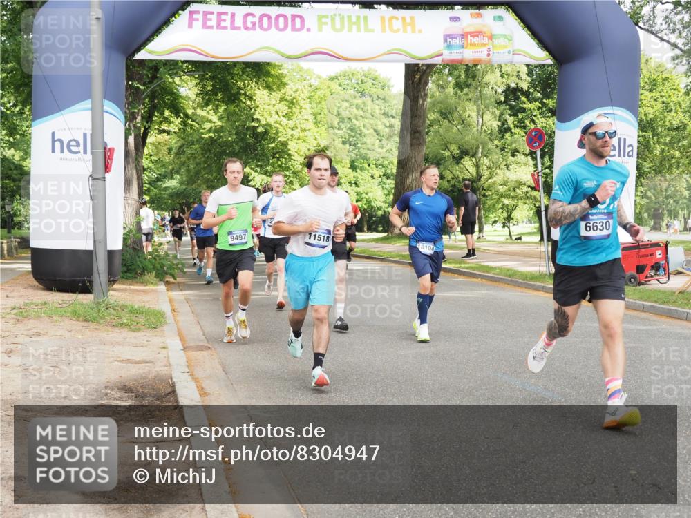 29.06.2025 - hella hamburg halbmarathon MichiJ http://msf.ph/oto/8304947 29.06.2025 10:35:14 Zwischen KM18-KM19 2213, 2284, 6630, 9262, 9497, 9538, 11518, 12679, 14730, 15923, 18104 meine-sportfotos.de