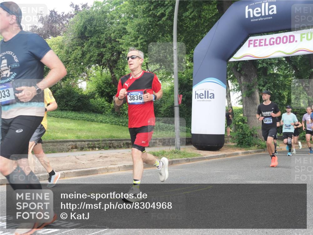 29.06.2025 - hella hamburg halbmarathon KatJ http://msf.ph/oto/8304968 29.06.2025 10:43:49 Zwischen KM18-KM19 1563, 1583, 3836, 4167, 5033, 6416, 7716, 8542, 8652 meine-sportfotos.de