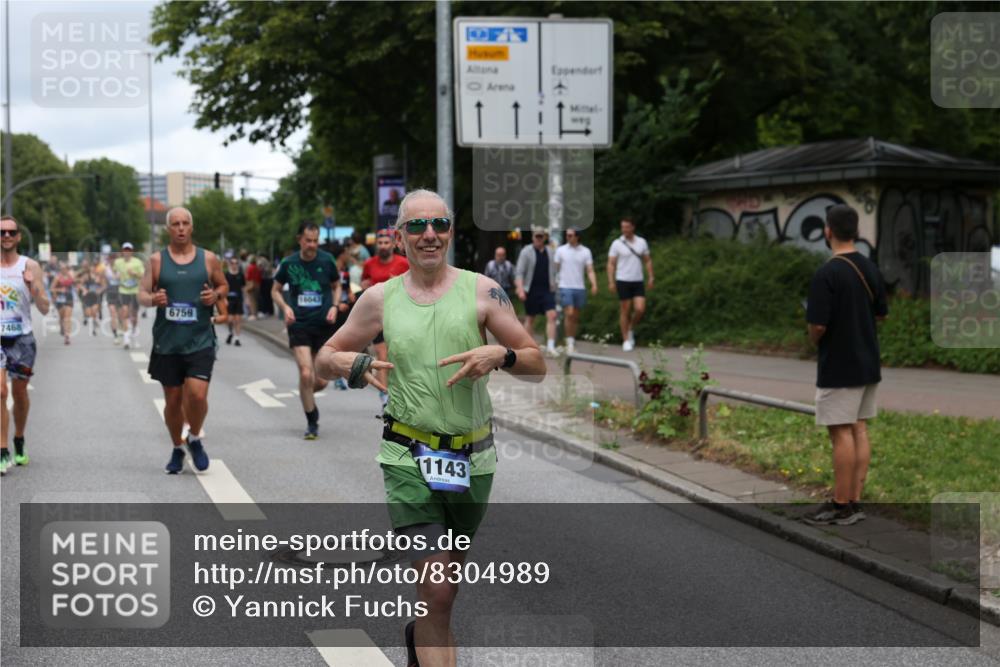 29.06.2025 - hella hamburg halbmarathon Yannick Fuchs http://msf.ph/oto/8304989 29.06.2025 10:50:12 20KM 1130, 1180, 1877, 2083, 2378, 2982, 3042, 3048, 4152, 4594, 4813, 5287, 5465, 5570, 5721, 5744, 6759, 7037, 7547, 7646, 8311, 8330, 8863, 8968, 8996, 9246, 9622, 9903, 10084, 10093, 10665, 11143, 11309, 11554, 11638, 11870, 12515, 12858, 13691, 14363, 14461, 14588, 14867, 15134, 15407, 16008, 16009, 16043, 16121, 16434, 16620, 16625, 17268, 17468, 17660, 17993, 18117, 18125, 18531, 18634, 18867, 18966 meine-sportfotos.de