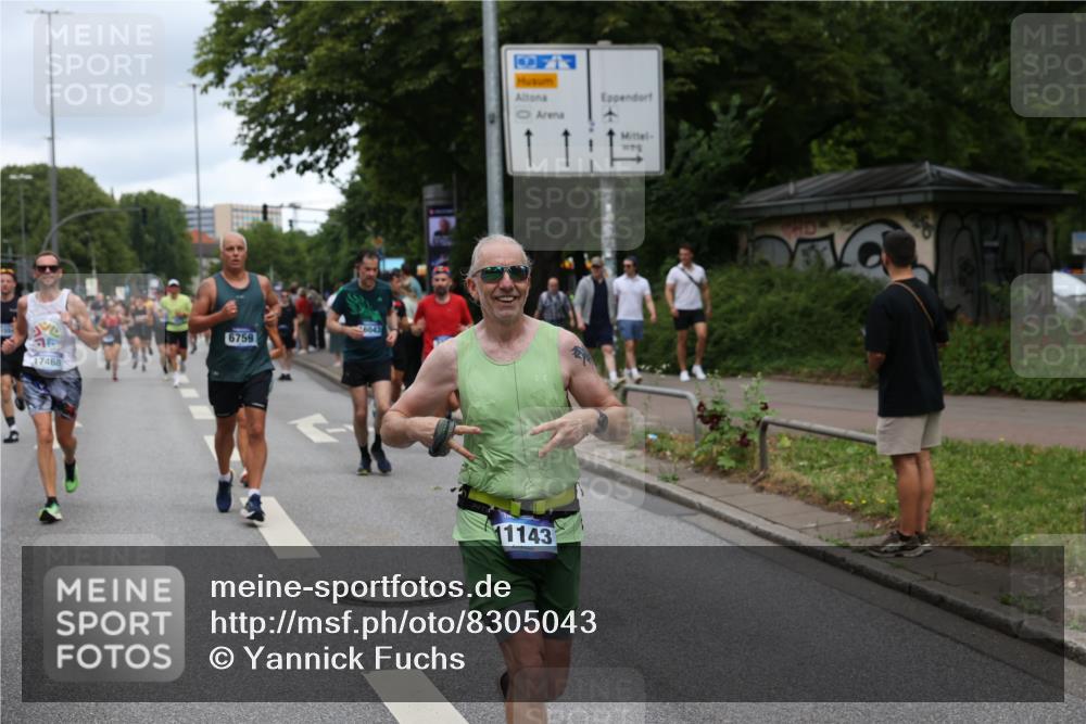 29.06.2025 - hella hamburg halbmarathon Yannick Fuchs http://msf.ph/oto/8305043 29.06.2025 10:50:12 20KM 1130, 1180, 1877, 2083, 2378, 2982, 3042, 3048, 4152, 4594, 4813, 5287, 5465, 5570, 5721, 5744, 6759, 7037, 7547, 7646, 8311, 8330, 8863, 8968, 8996, 9246, 9622, 9903, 10084, 10093, 10665, 11143, 11309, 11554, 11638, 11870, 12515, 12858, 13691, 14363, 14461, 14588, 14867, 15134, 15407, 16008, 16009, 16043, 16121, 16434, 16620, 16625, 17268, 17468, 17660, 17993, 18117, 18125, 18531, 18634, 18867, 18966 meine-sportfotos.de