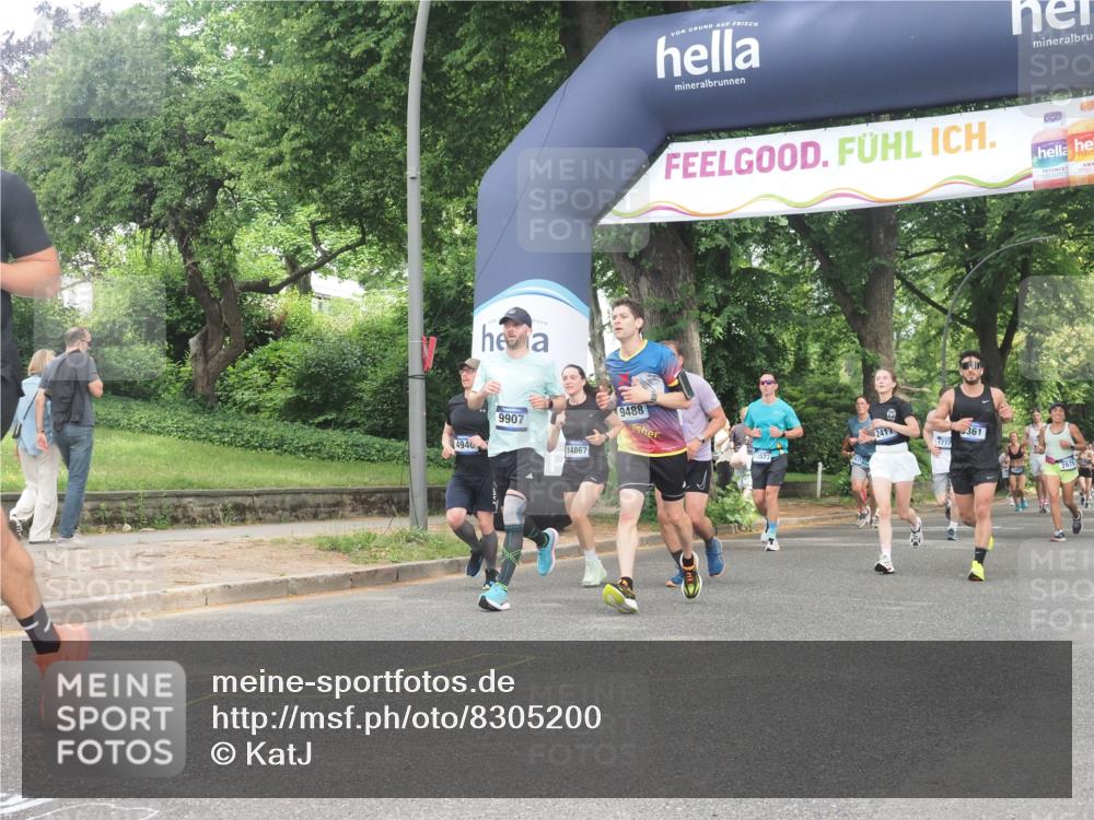 29.06.2025 - hella hamburg halbmarathon KatJ http://msf.ph/oto/8305200 29.06.2025 10:43:51 Zwischen KM18-KM19 1563, 2417, 3836, 4167, 5033, 6416, 7716, 8542, 8652 meine-sportfotos.de