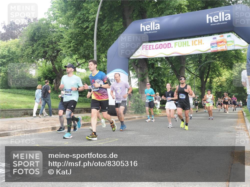 29.06.2025 - hella hamburg halbmarathon KatJ http://msf.ph/oto/8305316 29.06.2025 10:43:52 Zwischen KM18-KM19 1563, 2417, 3836, 4940, 5033, 6416, 7716, 8542, 8652 meine-sportfotos.de