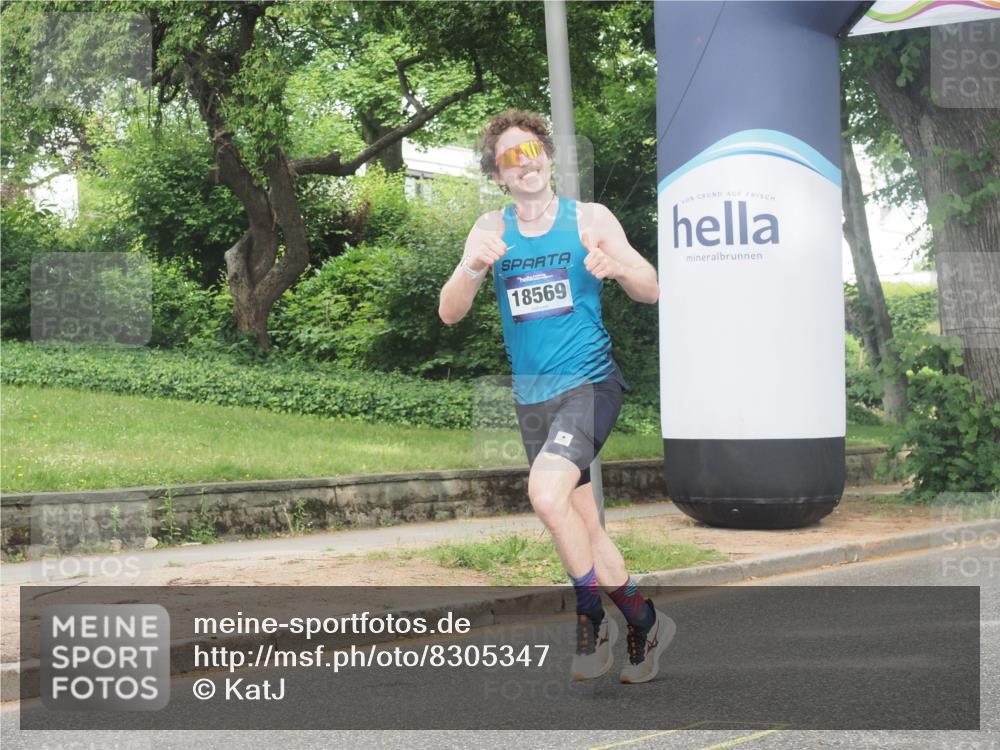 29.06.2025 - hella hamburg halbmarathon KatJ http://msf.ph/oto/8305347 29.06.2025 10:14:25 Zwischen KM18-KM19 5301 meine-sportfotos.de