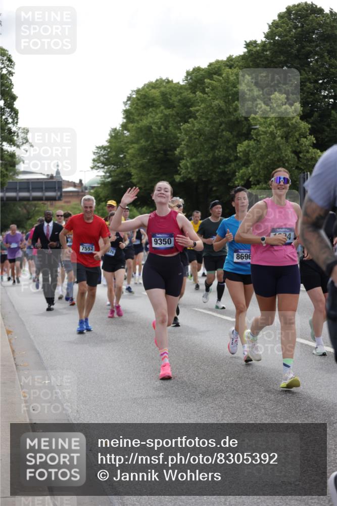 29.06.2025 - hella hamburg halbmarathon Jannik Wohlers http://msf.ph/oto/8305392 29.06.2025 10:37:44 Lombardsbrücke 1196, 1394, 1457, 1596, 1742, 1901, 1966, 2498, 2786, 3242, 3716, 3880, 4414, 4921, 5300, 5713, 6199, 6200, 6697, 6751, 6930, 7118, 7165, 7244, 7552, 7629, 7914, 8198, 8199, 8539, 8615, 8696, 9350, 9391, 10025, 10584, 11152, 11421, 11456, 11457, 11479, 11812, 12573, 12892, 12997, 13103, 13442, 14016, 14163, 15329, 15355, 15417, 15562, 15762, 16061, 16211, 16220, 16360, 16658, 16876, 17053, 18572, 18592, 18937 meine-sportfotos.de