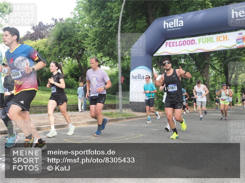 29.06.2025 - hella hamburg halbmarathon KatJ http://msf.ph/oto/8305433 29.06.2025 10:43:53 Zwischen KM18-KM19 1563, 2417, 2676, 3836, 4940, 5033, 6416, 8542 meine-sportfotos.de