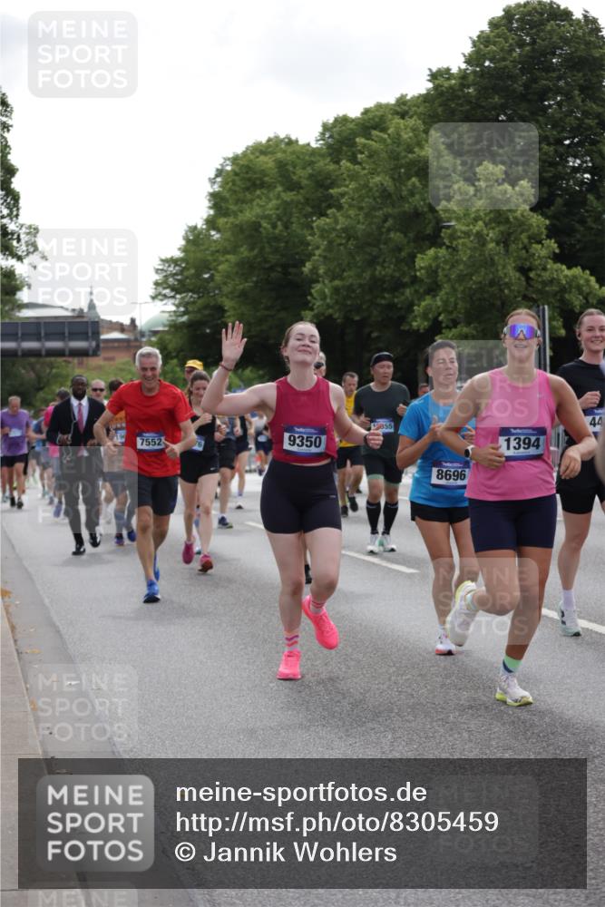 29.06.2025 - hella hamburg halbmarathon Jannik Wohlers http://msf.ph/oto/8305459 29.06.2025 10:37:44 Lombardsbrücke 1196, 1394, 1457, 1596, 1742, 1901, 1966, 2498, 2786, 3242, 3716, 3880, 4414, 4921, 5300, 5713, 6199, 6200, 6697, 6751, 6930, 7118, 7165, 7244, 7552, 7629, 7914, 8198, 8199, 8539, 8615, 8696, 9350, 9391, 10025, 10584, 11152, 11421, 11456, 11457, 11479, 11812, 12573, 12892, 12997, 13103, 13442, 14016, 14163, 15329, 15355, 15417, 15562, 15762, 16061, 16211, 16220, 16360, 16658, 16876, 17053, 18572, 18592, 18937 meine-sportfotos.de