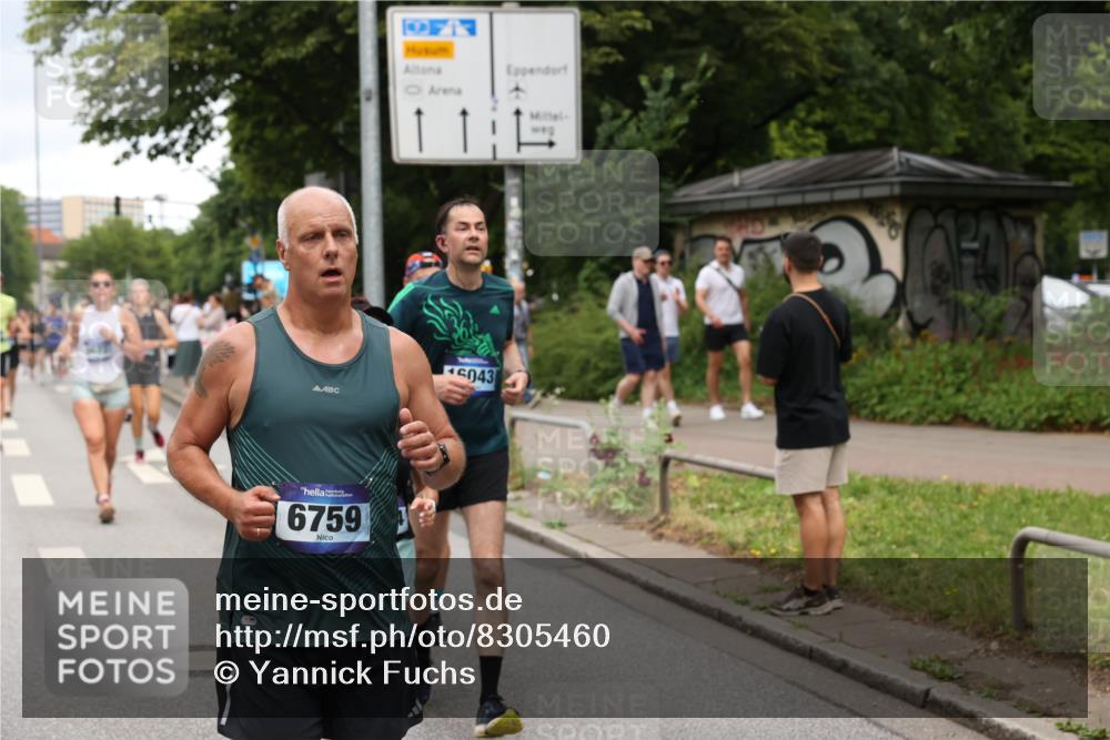 29.06.2025 - hella hamburg halbmarathon Yannick Fuchs http://msf.ph/oto/8305460 29.06.2025 10:50:14 20KM 1130, 1877, 2083, 2378, 3042, 3048, 4152, 4594, 4813, 5287, 5465, 5570, 5721, 5744, 6759, 7037, 7547, 7646, 8311, 8330, 8863, 8968, 8996, 9246, 9622, 9884, 9903, 10084, 10093, 10665, 11143, 11554, 11638, 11870, 12515, 12858, 13691, 14363, 14461, 14588, 14867, 15134, 15407, 16008, 16009, 16043, 16121, 16434, 16620, 16625, 16679, 17268, 17468, 17660, 17993, 18117, 18531, 18634, 18867, 18966 meine-sportfotos.de