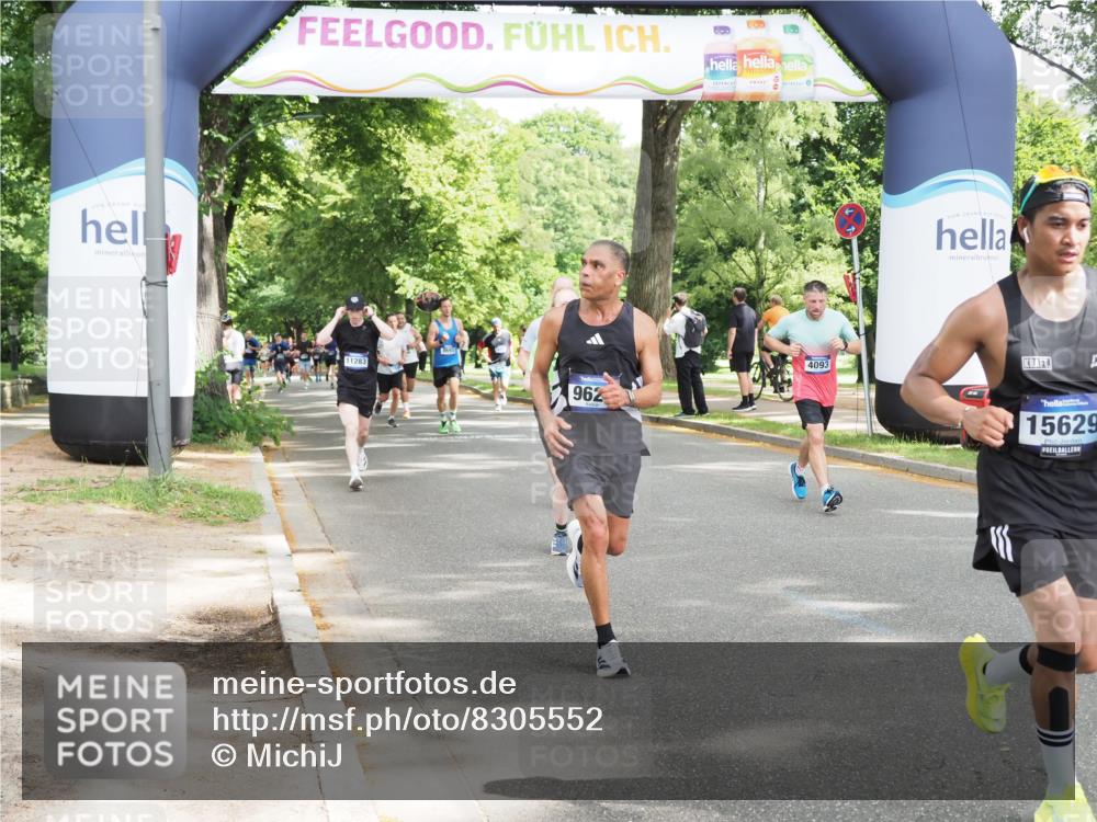 29.06.2025 - hella hamburg halbmarathon MichiJ http://msf.ph/oto/8305552 29.06.2025 10:35:20 Zwischen KM18-KM19 2284, 3213, 4093, 6630, 6716, 9262, 9497, 9538, 9626, 10122, 10969, 10988, 11283, 11518, 15333, 15629, 15808, 17451, 18104 meine-sportfotos.de
