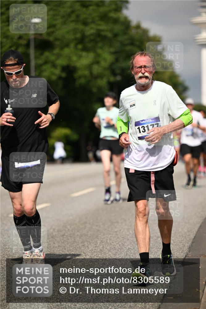 29.06.2025 - hella hamburg halbmarathon Dr. Thomas Lammeyer http://msf.ph/oto/8305589 29.06.2025 10:16:39 Kennedybrücke 1020, 1051, 2531, 2942, 3360, 3363, 4532, 5150, 6489, 7014, 7873, 7907, 8398, 8405, 8917, 9428, 9705, 10067, 10402, 10409, 11025 meine-sportfotos.de