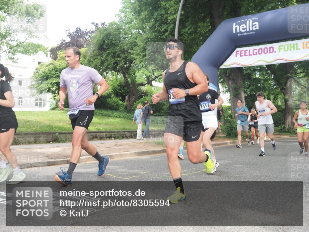 29.06.2025 - hella hamburg halbmarathon KatJ http://msf.ph/oto/8305594 29.06.2025 10:43:54 Zwischen KM18-KM19 1563, 2417, 2676, 3836, 4940, 5033, 6416, 8542 meine-sportfotos.de