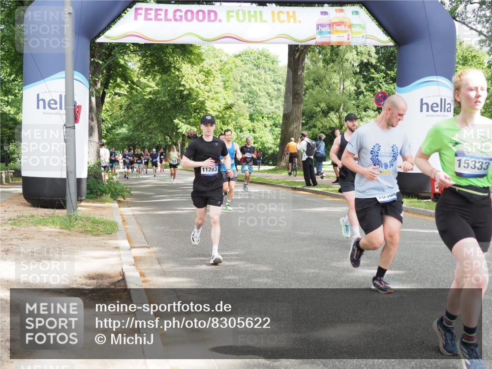 29.06.2025 - hella hamburg halbmarathon MichiJ http://msf.ph/oto/8305622 29.06.2025 10:35:22 Zwischen KM18-KM19 3213, 4093, 6716, 8693, 9497, 9538, 9626, 10122, 10969, 10988, 11283, 15333, 15629, 15808, 17451 meine-sportfotos.de
