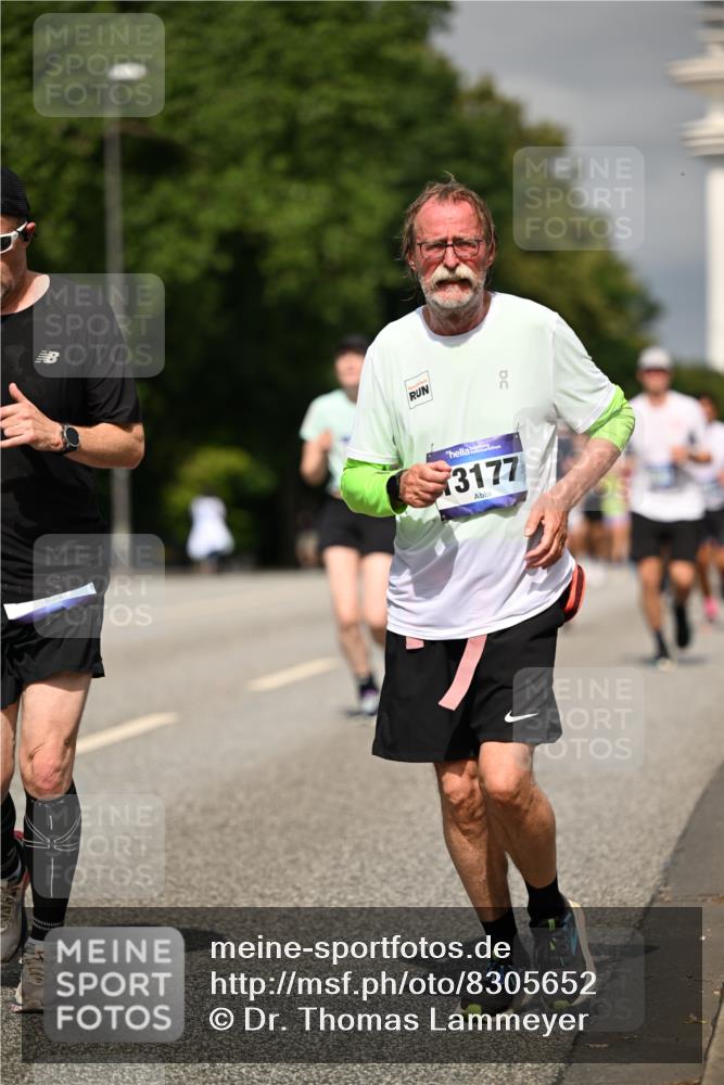 29.06.2025 - hella hamburg halbmarathon Dr. Thomas Lammeyer http://msf.ph/oto/8305652 29.06.2025 10:16:39 Kennedybrücke 1020, 1051, 2531, 2942, 3360, 3363, 4532, 5150, 6489, 7014, 7873, 7907, 8398, 8405, 8917, 9428, 9705, 10067, 10402, 10409, 11025 meine-sportfotos.de