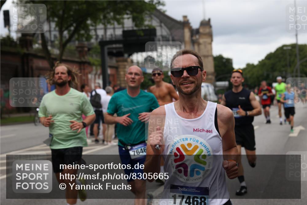 29.06.2025 - hella hamburg halbmarathon Yannick Fuchs http://msf.ph/oto/8305665 29.06.2025 10:50:15 20KM 1130, 1877, 2083, 2378, 3042, 3048, 4152, 4594, 4813, 5287, 5465, 5570, 5721, 5744, 6759, 7037, 7547, 7646, 8311, 8330, 8968, 8996, 9246, 9622, 9884, 9903, 10084, 10093, 10665, 11143, 11554, 11638, 11870, 12858, 13691, 14363, 14461, 14588, 14867, 15134, 15407, 16008, 16009, 16043, 16121, 16434, 16620, 16625, 16679, 17268, 17468, 17660, 17993, 18117, 18531, 18634, 18867, 18966 meine-sportfotos.de