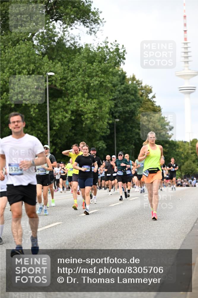 29.06.2025 - hella hamburg halbmarathon Dr. Thomas Lammeyer http://msf.ph/oto/8305706 29.06.2025 10:38:09 Kennedybrücke 1189, 1275, 1764, 1787, 2038, 2276, 2464, 2496, 2526, 2933, 3264, 3340, 3345, 3848, 4445, 4807, 4824, 4826, 5096, 5141, 5557, 5566, 5569, 5691, 5821, 5822, 5887, 6364, 6515, 6516, 6574, 6956, 7027, 7565, 7633, 7653, 7982, 8157, 8277, 8282, 8349, 8375, 8377, 8383, 8401, 8620, 9094, 9438, 9875, 9995, 10007, 10048, 10071, 10561, 10564, 10800, 11229, 11237, 11338 meine-sportfotos.de