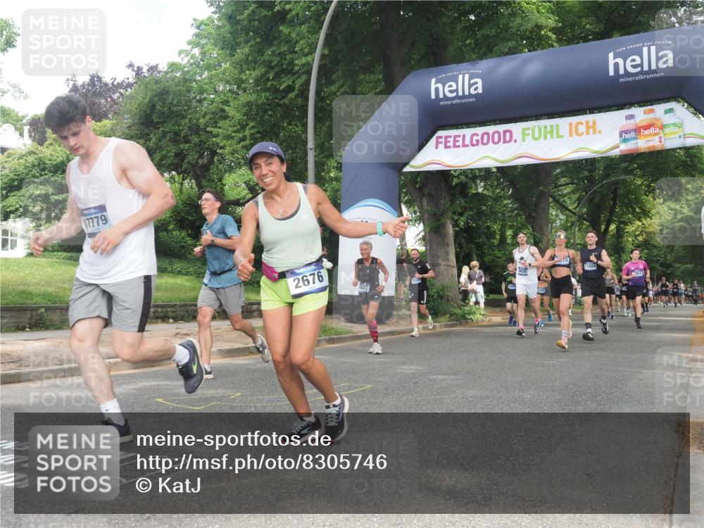 29.06.2025 - hella hamburg halbmarathon KatJ http://msf.ph/oto/8305746 29.06.2025 10:43:56 Zwischen KM18-KM19 1563, 2417, 2676, 4833, 4940, 5570, 6416, 6835 meine-sportfotos.de