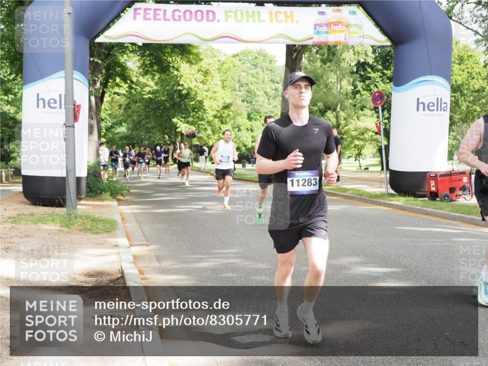 29.06.2025 - hella hamburg halbmarathon MichiJ http://msf.ph/oto/8305771 29.06.2025 10:35:23 Zwischen KM18-KM19 1592, 3213, 4093, 6716, 8693, 9626, 10122, 10969, 10988, 11283, 15333, 15629, 15808, 17451 meine-sportfotos.de