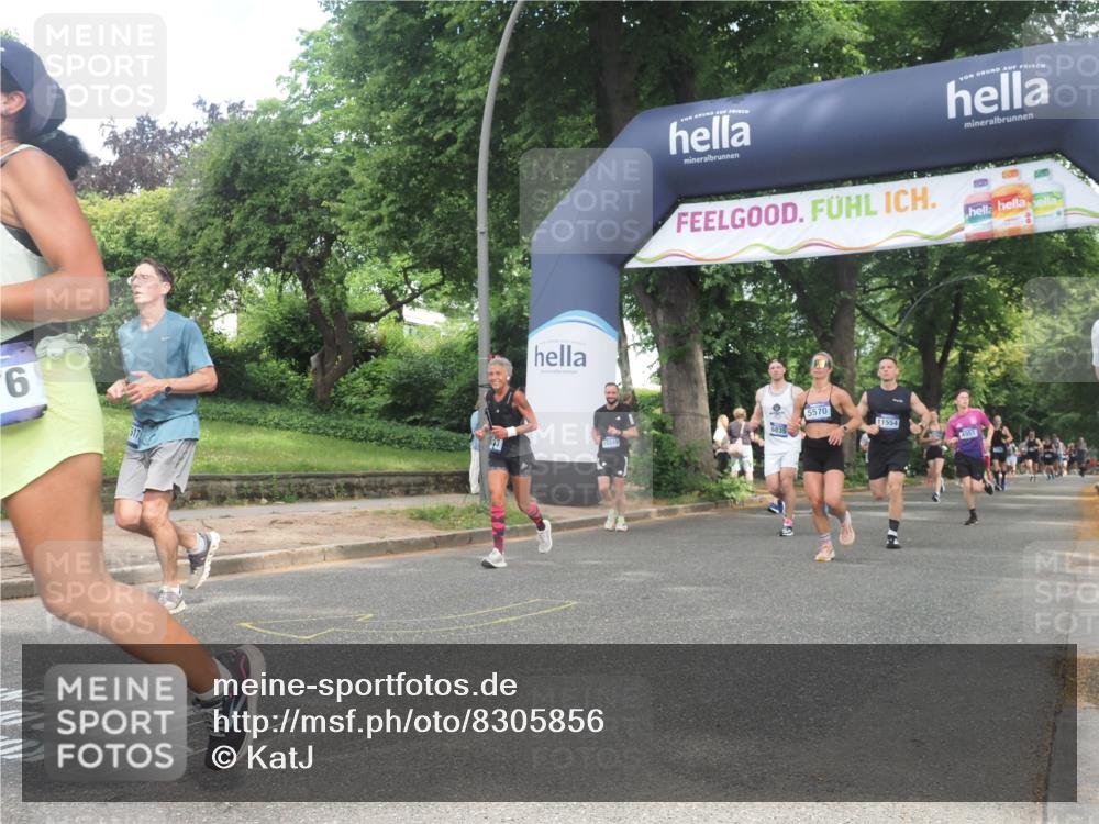 29.06.2025 - hella hamburg halbmarathon KatJ http://msf.ph/oto/8305856 29.06.2025 10:43:57 Zwischen KM18-KM19 1563, 2417, 2676, 4833, 4940, 4951, 5570, 6835 meine-sportfotos.de