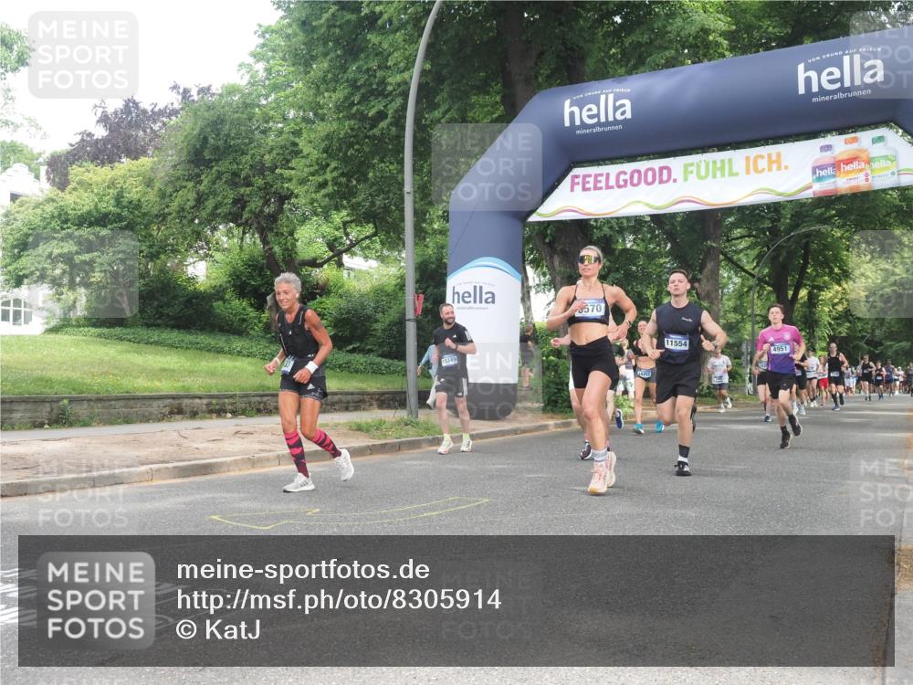 29.06.2025 - hella hamburg halbmarathon KatJ http://msf.ph/oto/8305914 29.06.2025 10:43:57 Zwischen KM18-KM19 1563, 2417, 2676, 4833, 4940, 4951, 5570, 6835 meine-sportfotos.de