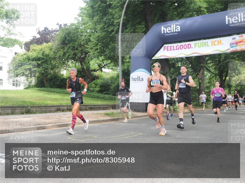 29.06.2025 - hella hamburg halbmarathon KatJ http://msf.ph/oto/8305948 29.06.2025 10:43:58 Zwischen KM18-KM19 2417, 2676, 4833, 4940, 4951, 5570, 6835 meine-sportfotos.de