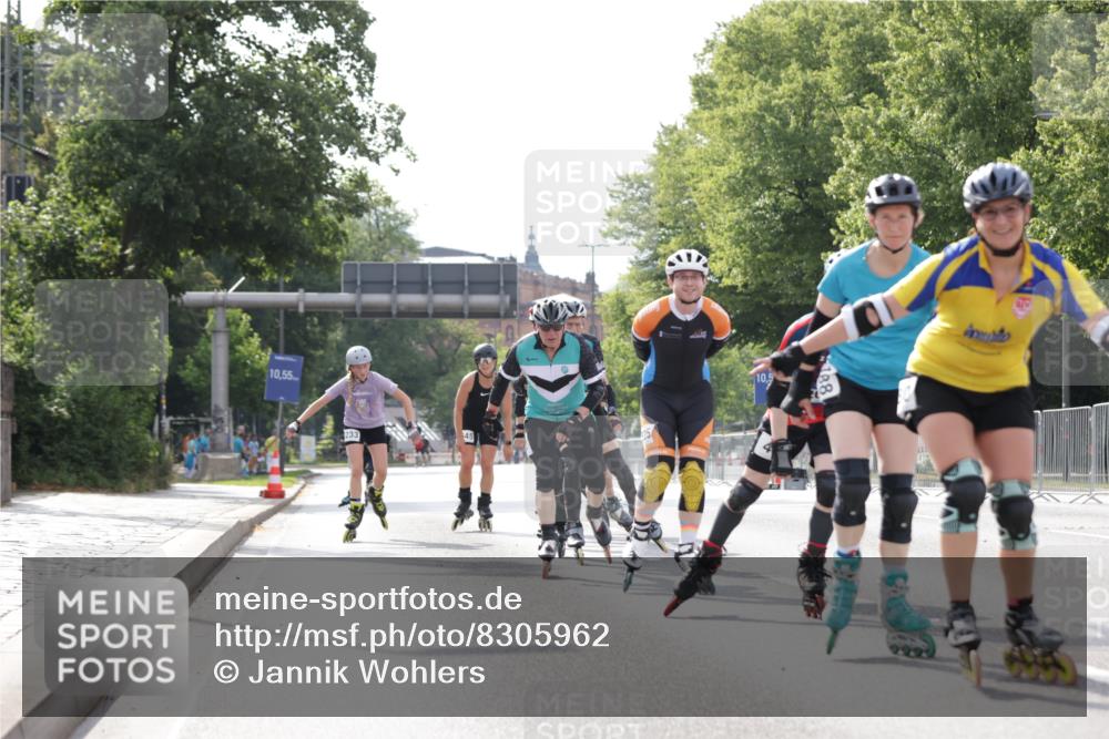 29.06.2025 - hella hamburg halbmarathon Jannik Wohlers http://msf.ph/oto/8305962 29.06.2025 08:57:44 Lombardsbrücke  meine-sportfotos.de