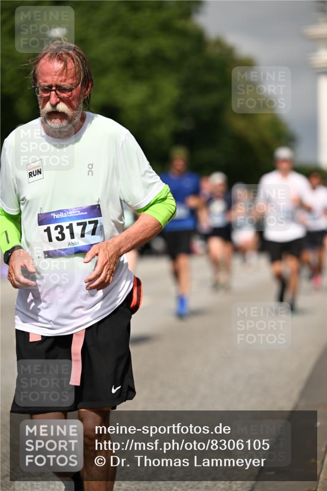 29.06.2025 - hella hamburg halbmarathon Dr. Thomas Lammeyer http://msf.ph/oto/8306105 29.06.2025 10:16:40 Kennedybrücke 1020, 1051, 2531, 2942, 3360, 3363, 4532, 5150, 6489, 7014, 7873, 7907, 8398, 8405, 8917, 9705, 10067, 10402, 10409, 11025 meine-sportfotos.de