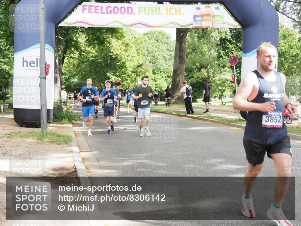 29.06.2025 - hella hamburg halbmarathon MichiJ http://msf.ph/oto/8306142 29.06.2025 10:35:30 Zwischen KM18-KM19 1592, 3852, 8693, 12685, 14482, 15714 meine-sportfotos.de