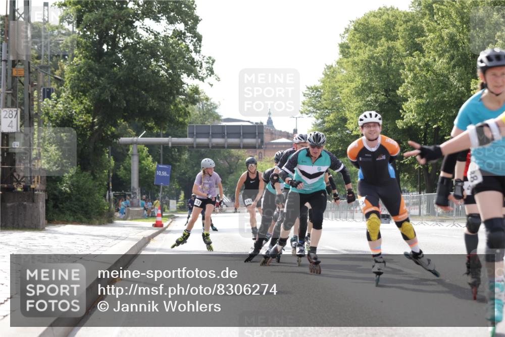 29.06.2025 - hella hamburg halbmarathon Jannik Wohlers http://msf.ph/oto/8306274 29.06.2025 08:57:45 Lombardsbrücke  meine-sportfotos.de
