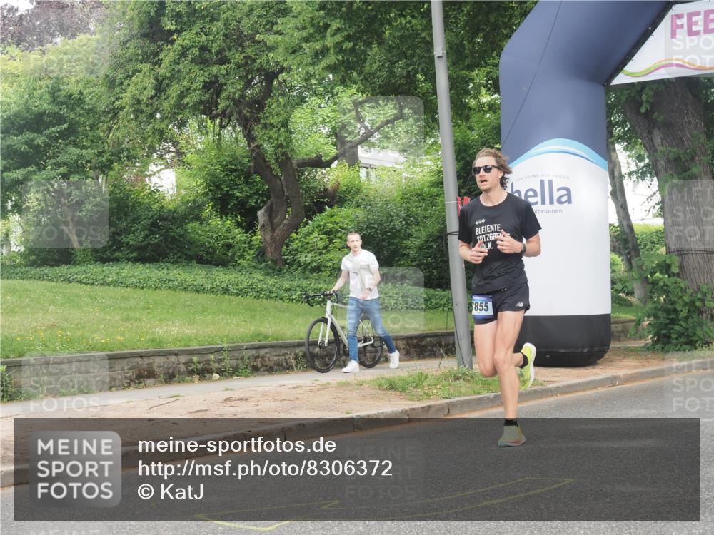 29.06.2025 - hella hamburg halbmarathon KatJ http://msf.ph/oto/8306372 29.06.2025 10:14:34 Zwischen KM18-KM19 7331, 7855 meine-sportfotos.de