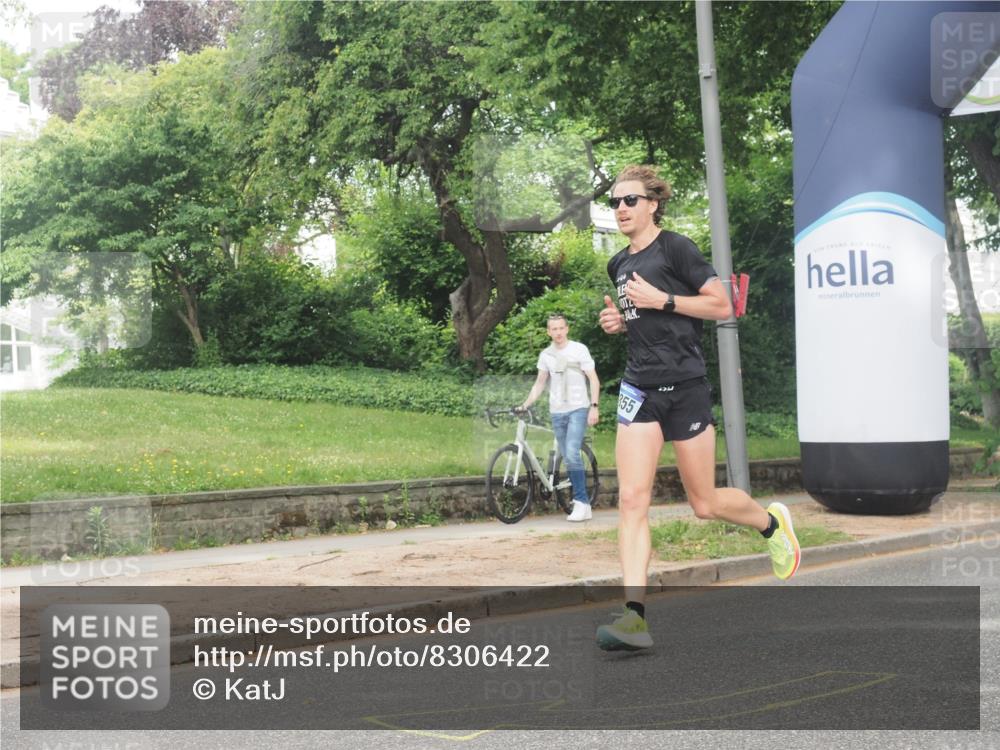 29.06.2025 - hella hamburg halbmarathon KatJ http://msf.ph/oto/8306422 29.06.2025 10:14:34 Zwischen KM18-KM19 7331, 7855 meine-sportfotos.de