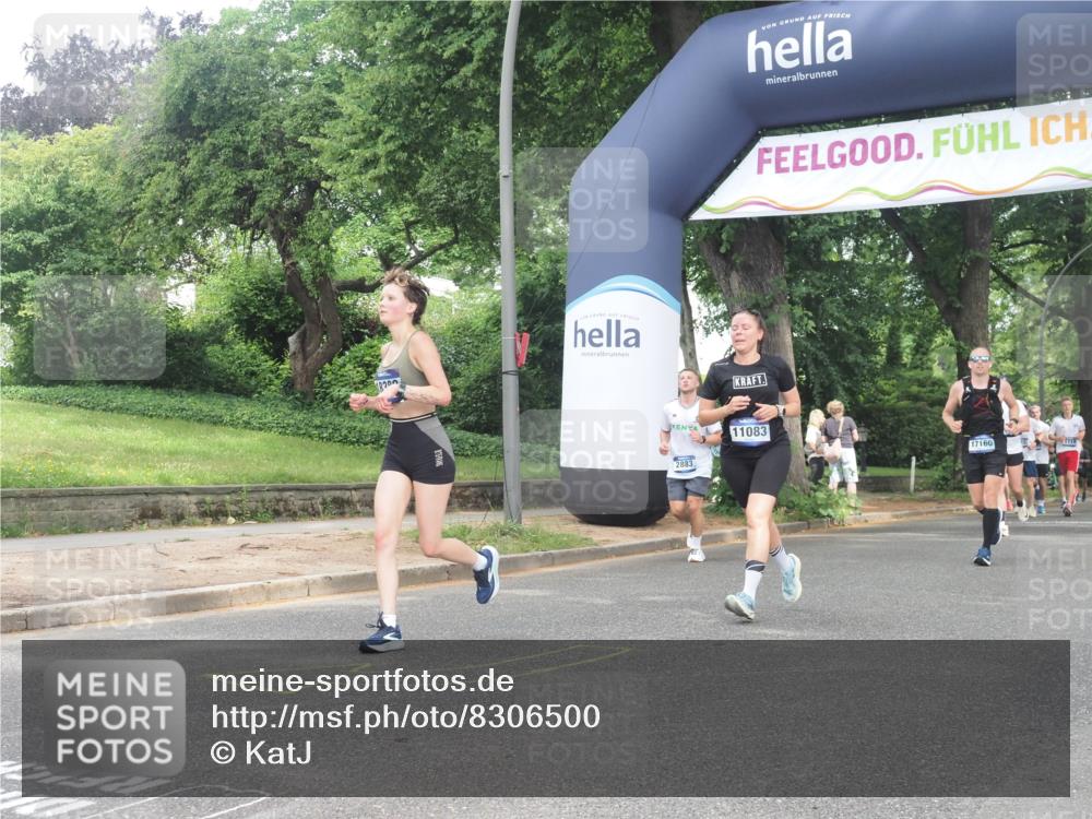 29.06.2025 - hella hamburg halbmarathon KatJ http://msf.ph/oto/8306500 29.06.2025 10:44:02 Zwischen KM18-KM19 2883, 4833, 4951, 5570, 6835 meine-sportfotos.de