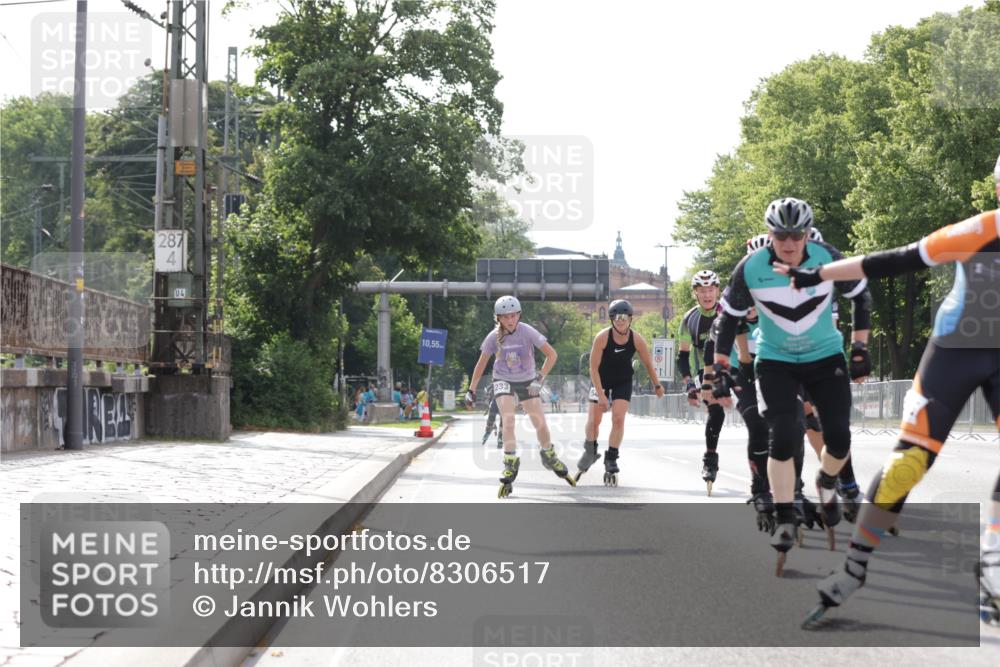 29.06.2025 - hella hamburg halbmarathon Jannik Wohlers http://msf.ph/oto/8306517 29.06.2025 08:57:45 Lombardsbrücke  meine-sportfotos.de