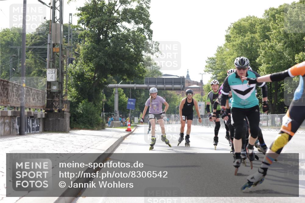 29.06.2025 - hella hamburg halbmarathon Jannik Wohlers http://msf.ph/oto/8306542 29.06.2025 08:57:45 Lombardsbrücke  meine-sportfotos.de