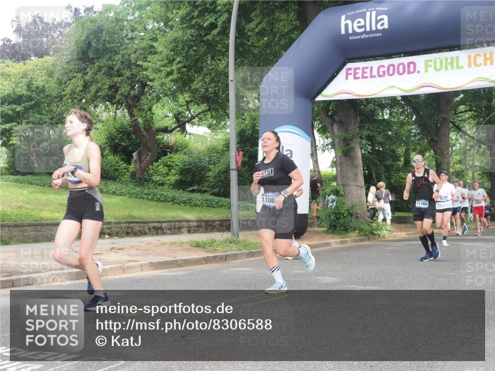29.06.2025 - hella hamburg halbmarathon KatJ http://msf.ph/oto/8306588 29.06.2025 10:44:02 Zwischen KM18-KM19 2883, 4833, 4951, 5570, 6835 meine-sportfotos.de