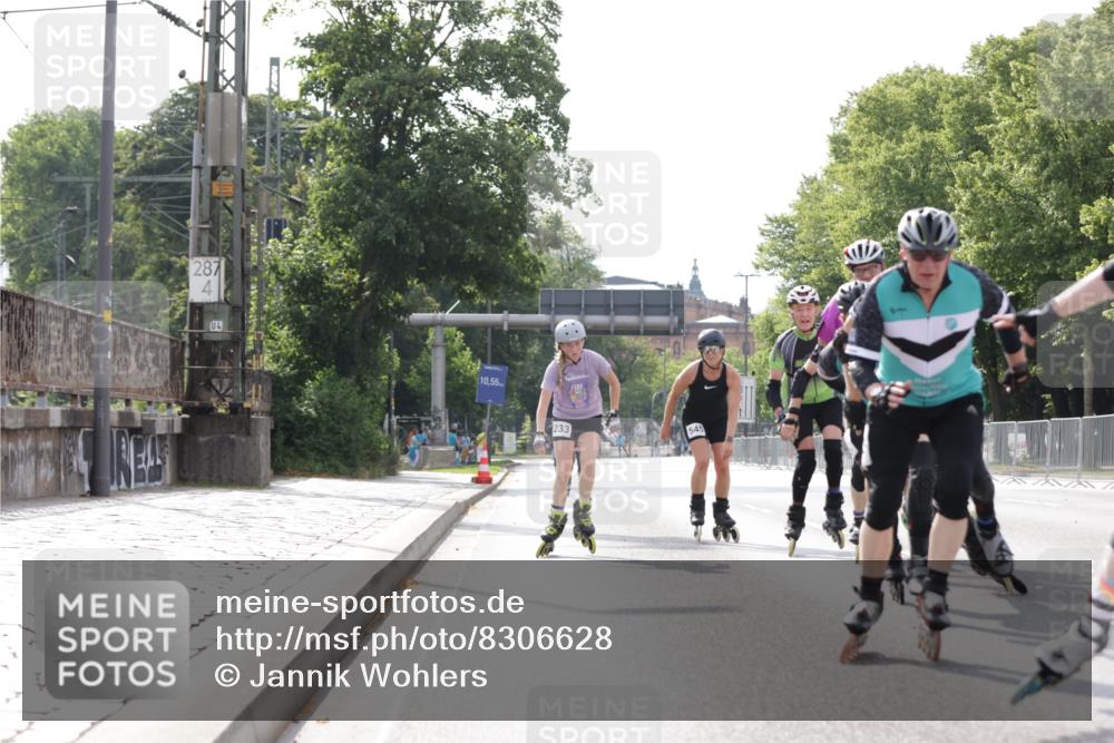 29.06.2025 - hella hamburg halbmarathon Jannik Wohlers http://msf.ph/oto/8306628 29.06.2025 08:57:45 Lombardsbrücke  meine-sportfotos.de