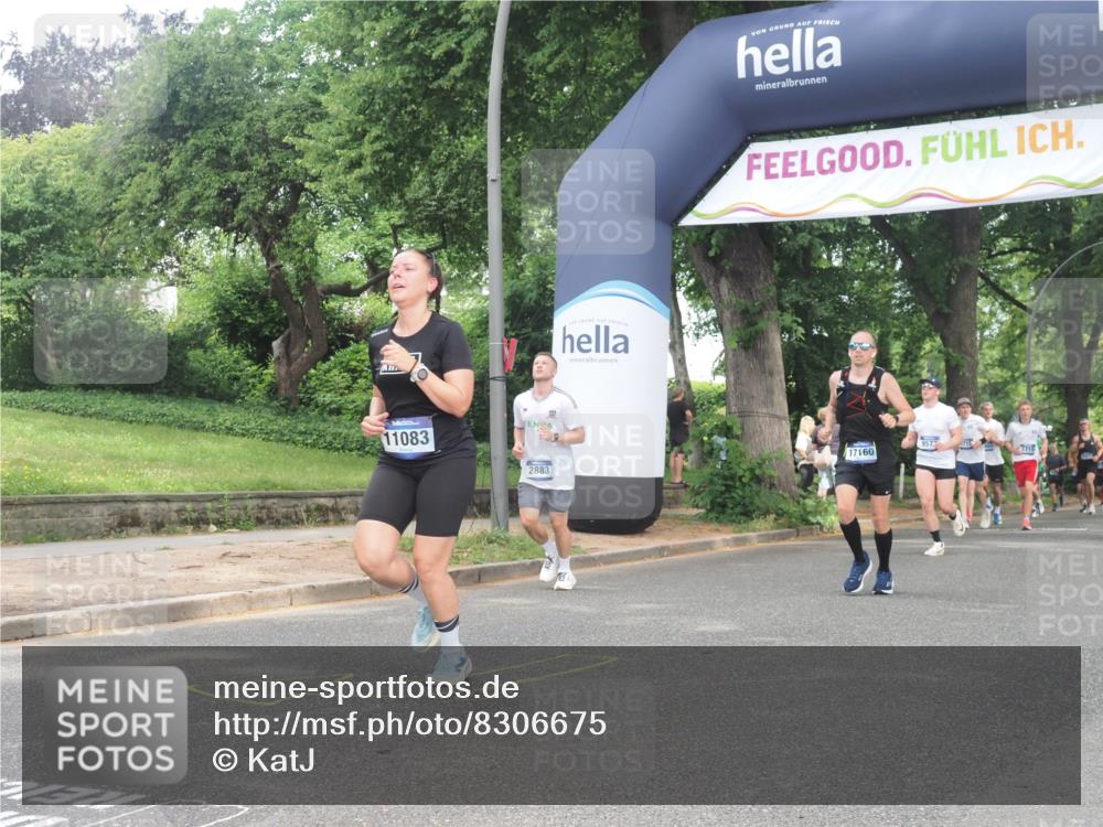29.06.2025 - hella hamburg halbmarathon KatJ http://msf.ph/oto/8306675 29.06.2025 10:44:02 Zwischen KM18-KM19 2883, 4833, 4951, 5570, 6835 meine-sportfotos.de