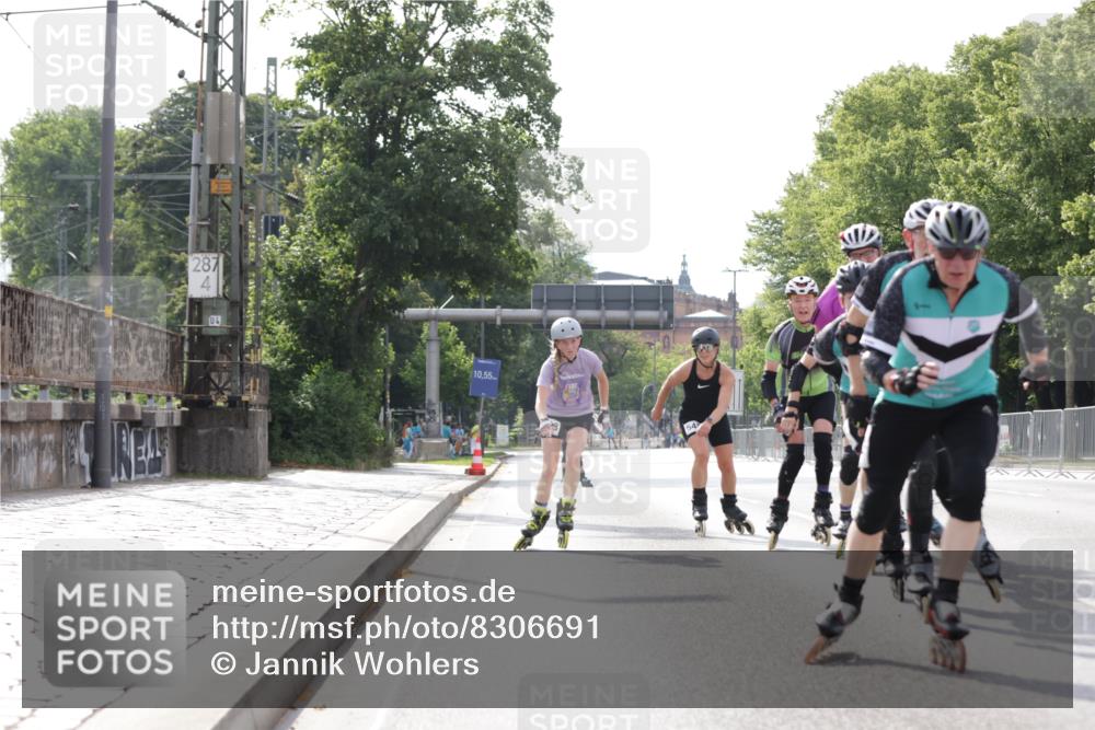 29.06.2025 - hella hamburg halbmarathon Jannik Wohlers http://msf.ph/oto/8306691 29.06.2025 08:57:46 Lombardsbrücke  meine-sportfotos.de