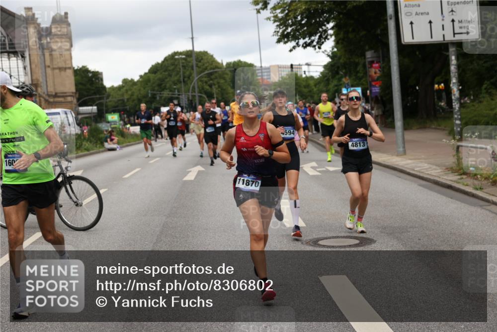 29.06.2025 - hella hamburg halbmarathon Yannick Fuchs http://msf.ph/oto/8306802 29.06.2025 10:50:21 20KM 1583, 1877, 2083, 2378, 2741, 4152, 4594, 4813, 5418, 5570, 5721, 5744, 6759, 7037, 7547, 7646, 8330, 8968, 8996, 9246, 9622, 9884, 9903, 10084, 10093, 10665, 11143, 11554, 11870, 12348, 12590, 12712, 12858, 13691, 14408, 14588, 14867, 15134, 15407, 16008, 16009, 16043, 16121, 16620, 16679, 17268, 17468, 17660, 17993, 18117, 18531, 18719, 18867, 18899, 18966, 19091 meine-sportfotos.de