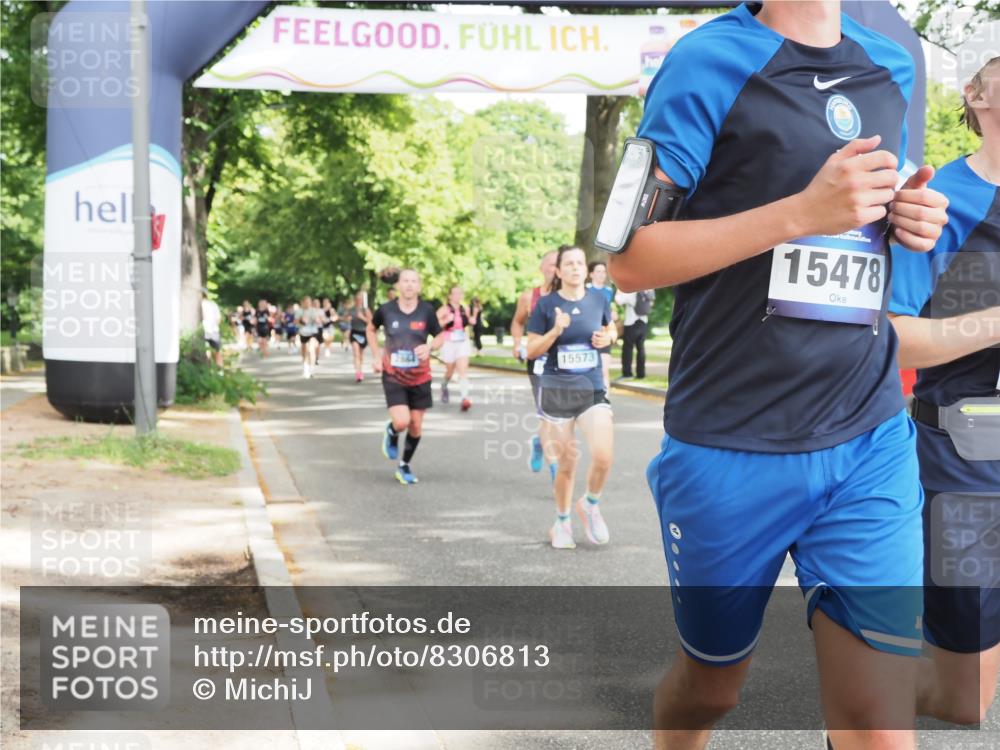29.06.2025 - hella hamburg halbmarathon MichiJ http://msf.ph/oto/8306813 29.06.2025 10:35:34 Zwischen KM18-KM19 3852, 12685, 12870, 15350, 15478, 15479, 15573, 18297, 18922 meine-sportfotos.de