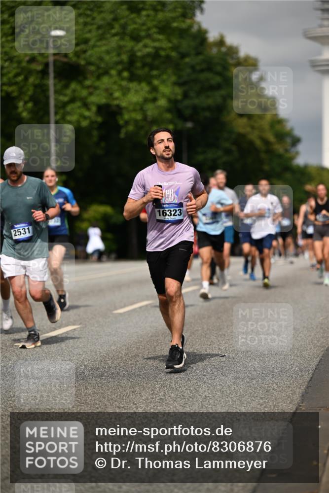 29.06.2025 - hella hamburg halbmarathon Dr. Thomas Lammeyer http://msf.ph/oto/8306876 29.06.2025 10:16:48 Kennedybrücke 1020, 1051, 2531, 2942, 3360, 3363, 4187, 4532, 6489, 7014, 7873, 8398, 8405, 9705, 10067, 10409, 11025 meine-sportfotos.de