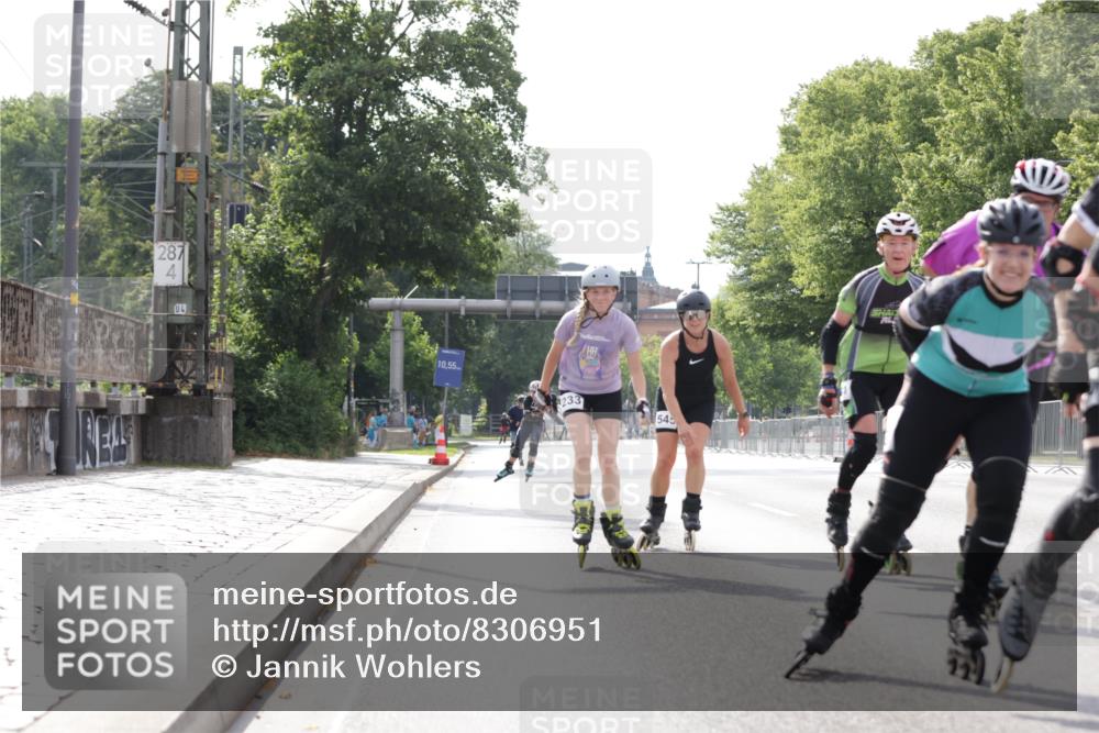 29.06.2025 - hella hamburg halbmarathon Jannik Wohlers http://msf.ph/oto/8306951 29.06.2025 08:57:46 Lombardsbrücke  meine-sportfotos.de