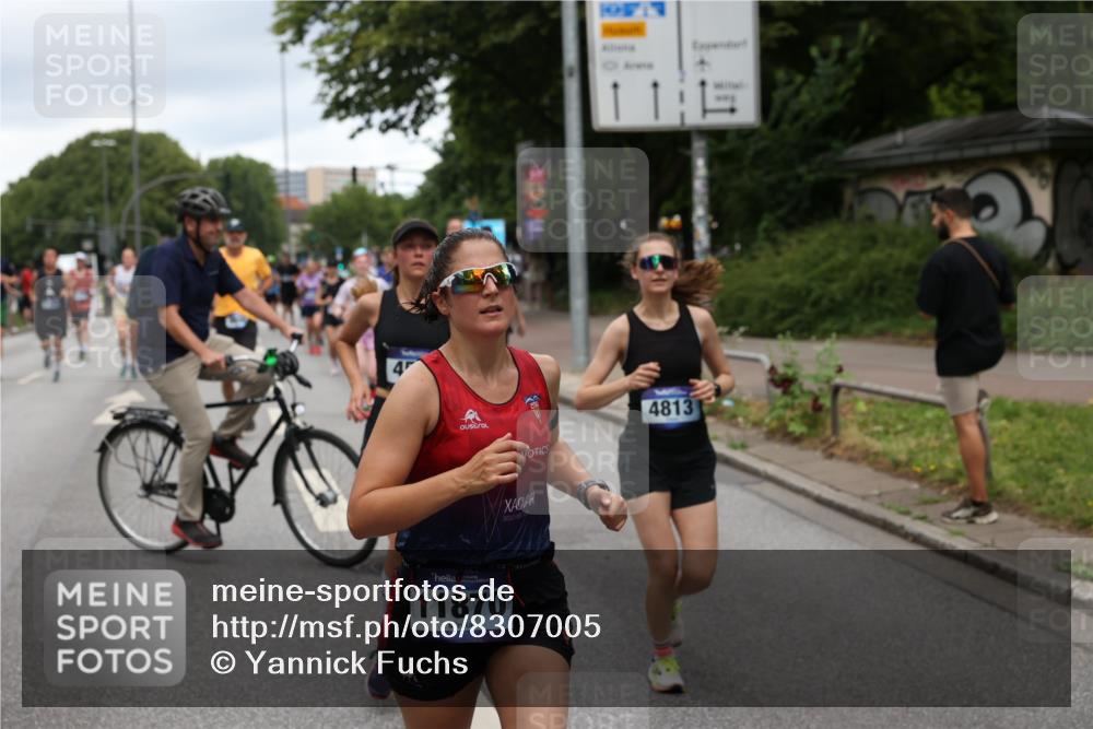 29.06.2025 - hella hamburg halbmarathon Yannick Fuchs http://msf.ph/oto/8307005 29.06.2025 10:50:22 20KM 1583, 1877, 1955, 2083, 2378, 2741, 4152, 4594, 4813, 5418, 5570, 5721, 5744, 6759, 7037, 7547, 7646, 8968, 8996, 9246, 9622, 9884, 9903, 10084, 10093, 10665, 11554, 11870, 12348, 12590, 12712, 12858, 13691, 14408, 14588, 14867, 15134, 15407, 16008, 16009, 16043, 16121, 16620, 16679, 17268, 17468, 17660, 17993, 18117, 18531, 18719, 18867, 18899, 18966, 19091 meine-sportfotos.de