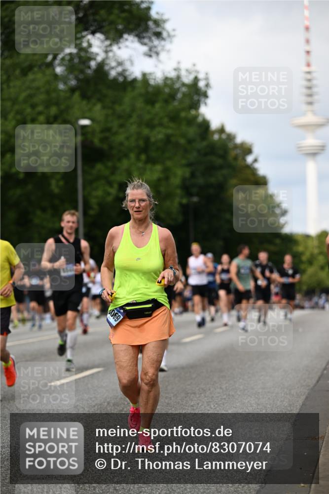 29.06.2025 - hella hamburg halbmarathon Dr. Thomas Lammeyer http://msf.ph/oto/8307074 29.06.2025 10:38:13 Kennedybrücke 1189, 1275, 1764, 1787, 2038, 2276, 2464, 2496, 2933, 3264, 3340, 3345, 3848, 4445, 4824, 4826, 5096, 5141, 5557, 5566, 5569, 5691, 5821, 5822, 5887, 6109, 6364, 6515, 6516, 6574, 7027, 7324, 7329, 7565, 7633, 7653, 7982, 8157, 8202, 8277, 8282, 8349, 8375, 8377, 8383, 8401, 9094, 9875, 10007, 10048, 10071, 10561, 10564, 11229, 11338, 11432 meine-sportfotos.de